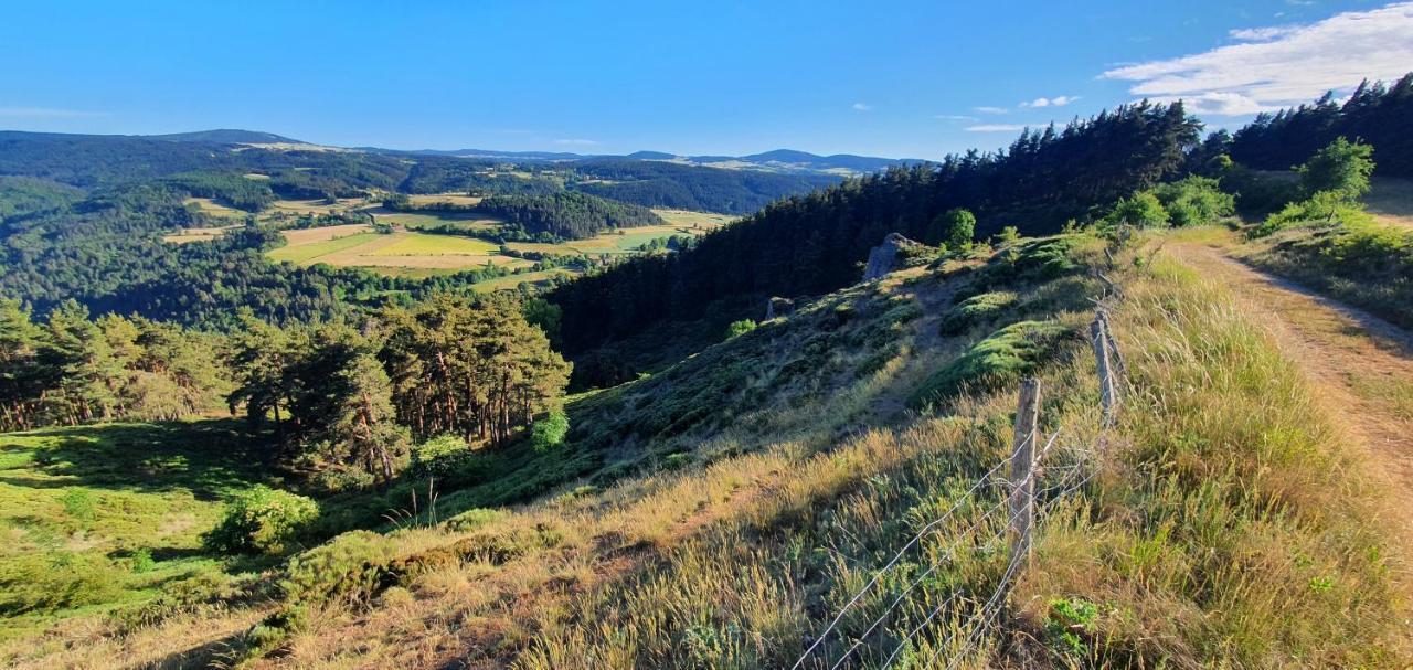 Les Estaou Treillo Hébergement de vacances Le Monastier sur Gazeille
